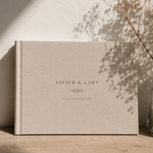 Libro de firmas personalizado con caja eco